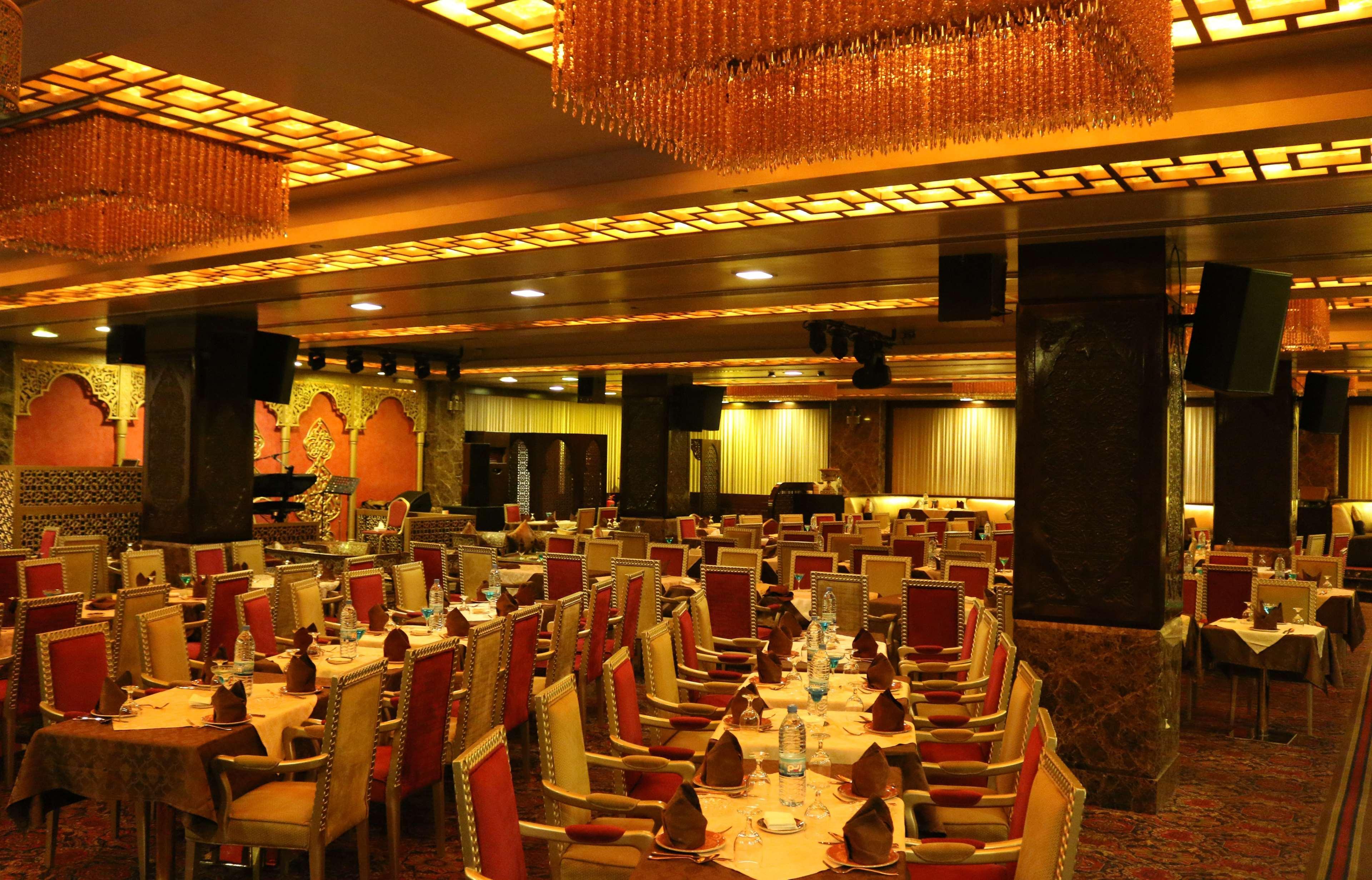 Elite Crystal Hotel 4*