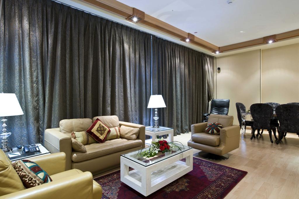 Elite Crystal Hotel